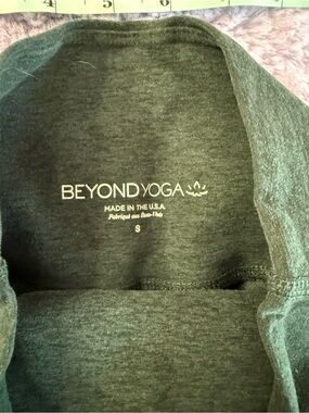 Beyond Yoga | Caught in the Midi | Forest Green Heathered | S